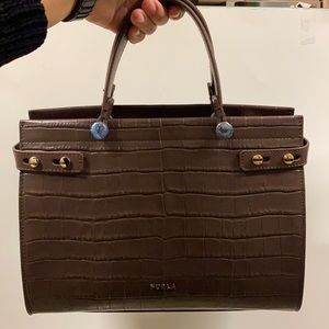 *NWT* FURLA B LADY M IN CAFFEE